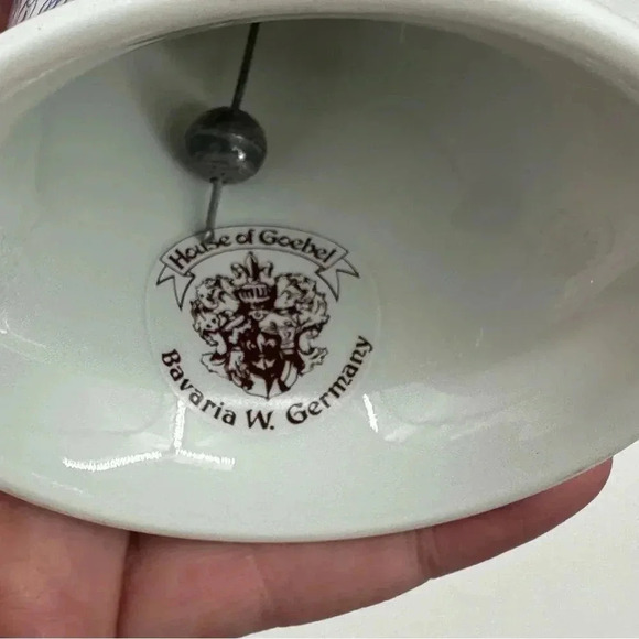 House of Goebel Porcelain Bell White Blue - Picture 4 of 5
